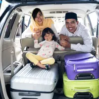 Jangan lupa cek dan pastikan kondisi mobil dalam keadaan prima sebelum berangkat mudik. (Lifepal)