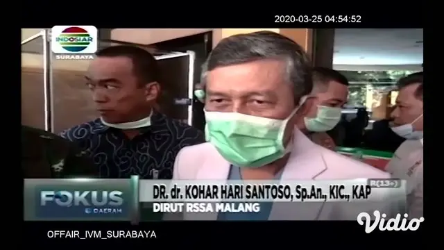 Seorang pasien positif corona Covid-19 di Kota Malang dinyatakan sembuh total. Pasien yang dirawat di RS Saiful Anwar (RSSA) Malang ini bahkan sudah sejak tiga hari lalu diizinkan pulang tapi tetap diawasi tim medis secara berkala.