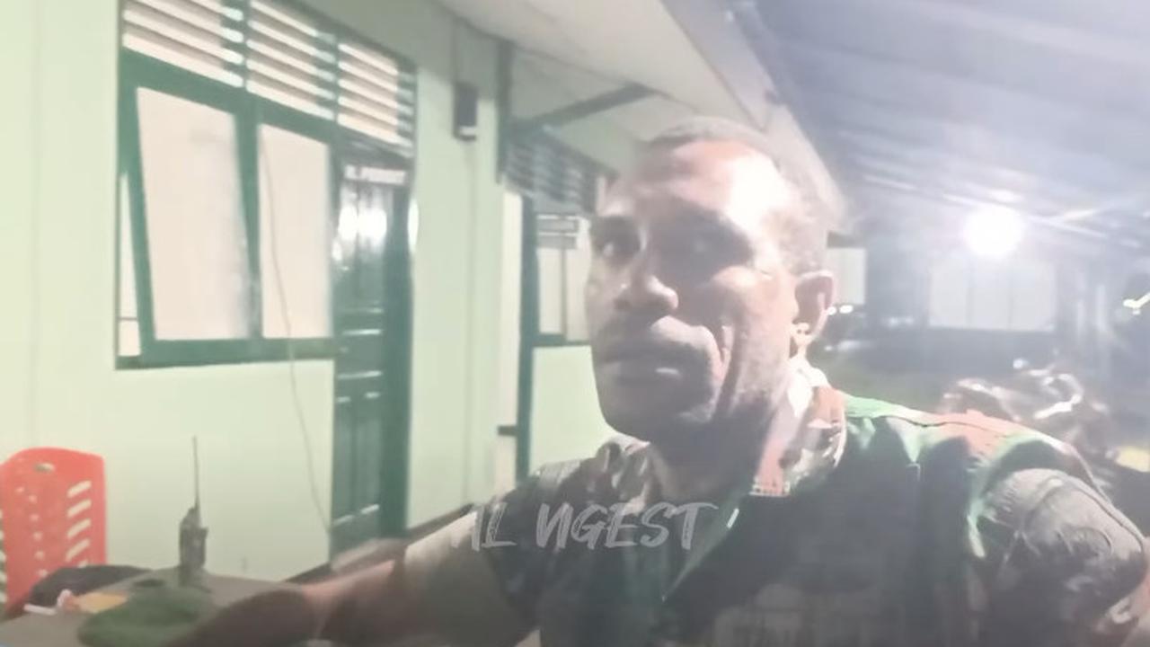 Walau begitu, cinta di antara keduanya nampaknya begitu besar. <br>