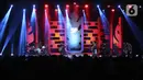 Gitaris Tohpati tampil pada hari kedua BNI Java Jazz Festival 2022 di JIExpo Kemayoran, Jakarta Pusat, Sabtu (28/5/2022). Perhelatan musik BNI Java Jazz Festival 2022 digelar pada 27-29 Mei dengan menampilkan musisi-musisi dari dalam dan luar negeri. (Liputan6.com/Johan Tallo)