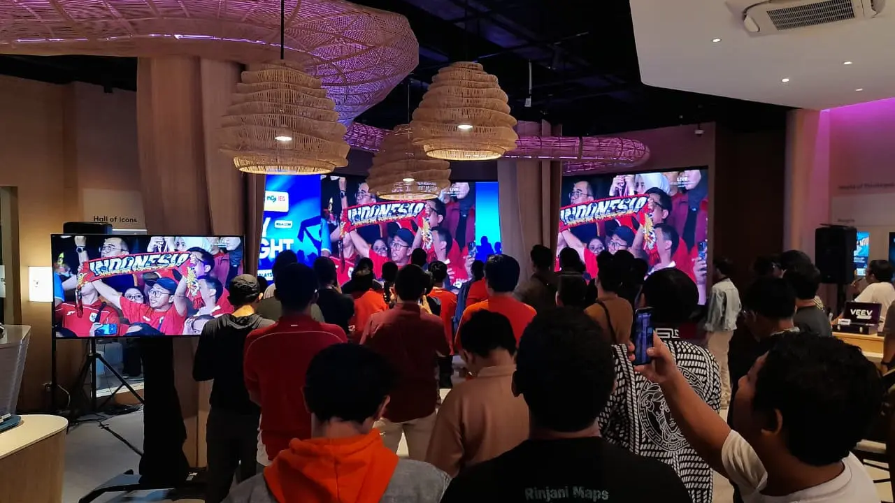 Nobar Bola.com x IQOS