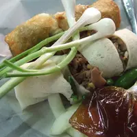 Lumpia Semarang adalah monumen cinta dua manusia beda bangsa dan agama. (Liputan6.com/Edhie Prayitno Ige)