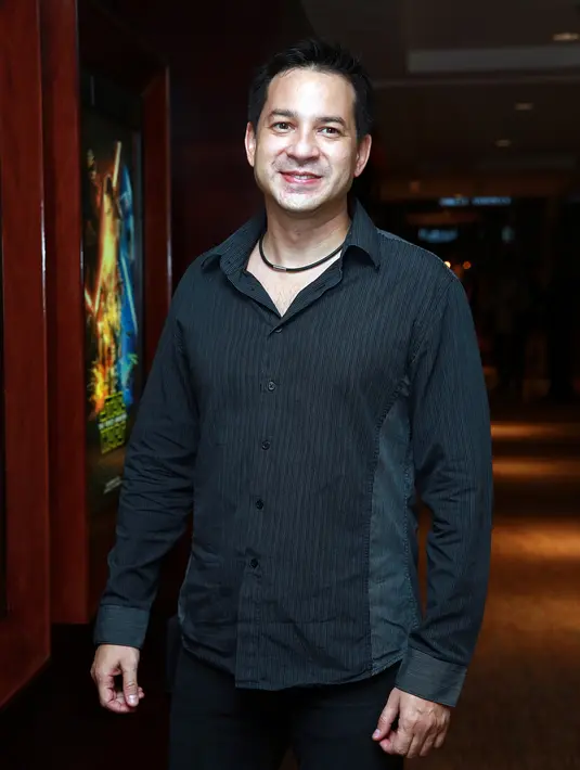 Dari rambut gondrong sampai pendek, wajah Ari Wibowo masih tetap terlihat awet muda. (Deki Prayoga/Bintang.com)