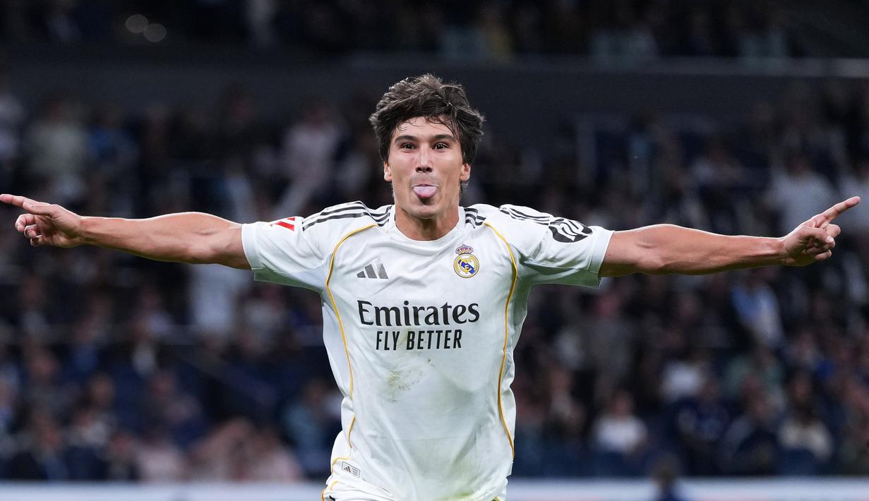 Hasil ini tidak mengubah posisi kedua tim di klasemen. Real Madrid sudah memastikan finis sebagai runner-up La Liga, sedangkan Real Oviedo tetap terpuruk di zona degradasi. Berikut laporan jalannya pertandingan. (AP Photo/Manu Fernandez)
