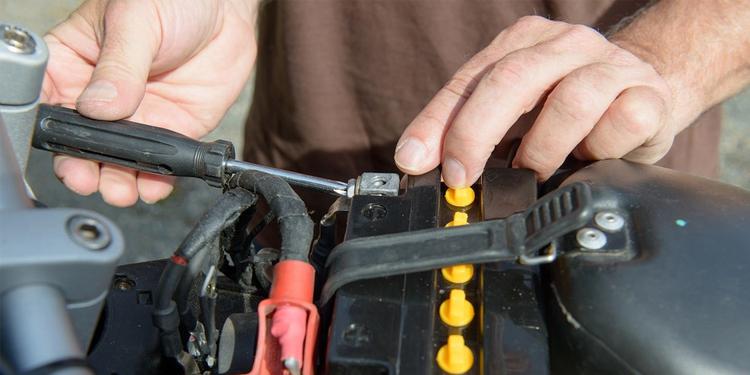 35 Harga Aki Motor Terlengkap Bulan Januari 2020 - Berita Otosia.com