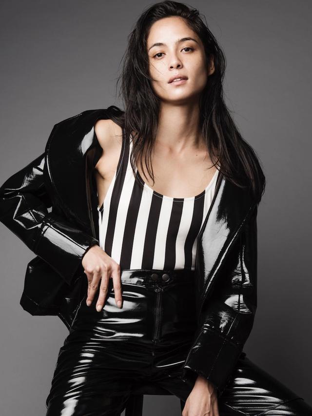 [Bintang] Sebelum Menikahi Renata Kusmanto, Intip Dulu Kecenya Gaya 4 Mantan Pacar Fachri Albar Ini