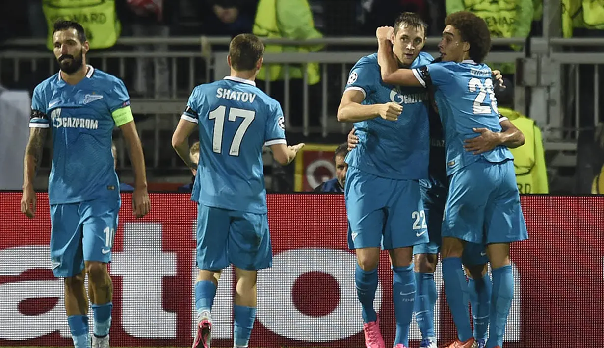 Juara grup H, Zenit St Petersburg. Klub asal Rusia itu pada penyisihan berhasil menang lima kali dan hanya kalah satu kali. (AFP/Philippe Desmazes)