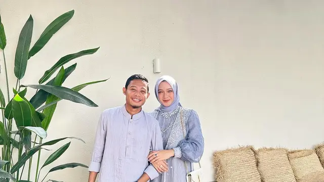 Potret Evan Dimas dan Istri Terbaru