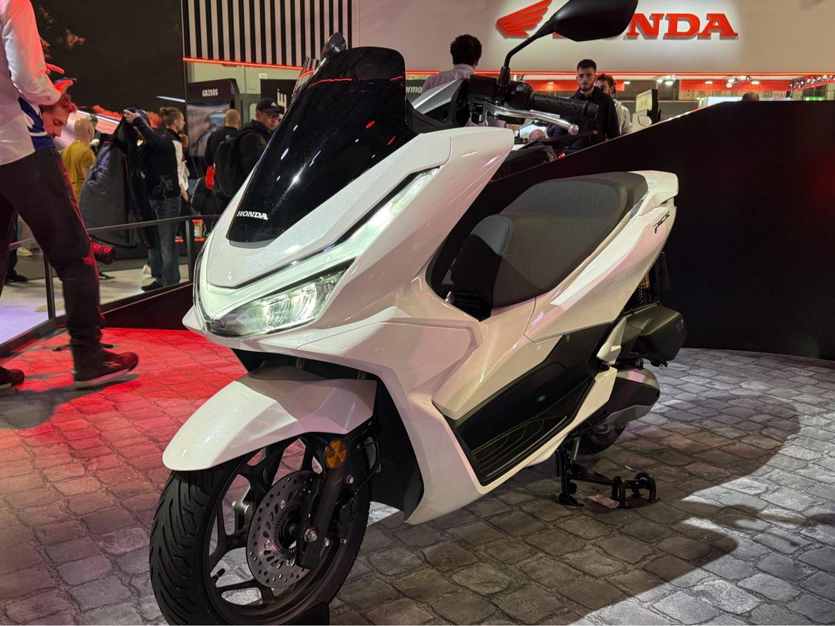 Honda PCX Baru Tampil Ala Skutik Eropa, Makin Terlihat Mewah