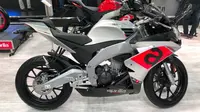 Motor sport Aprilia dengan mesin 150 (Motorbeam)