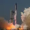 Roket raksasa Starship milik SpaceX melakukan uji penerbangan dari Starbase, Texas, Jumat, 22 Mei 2026. (AP Photo/Eric Gay)