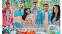 Selebritas Tanah Air Mengaji untuk Adam Fabumi