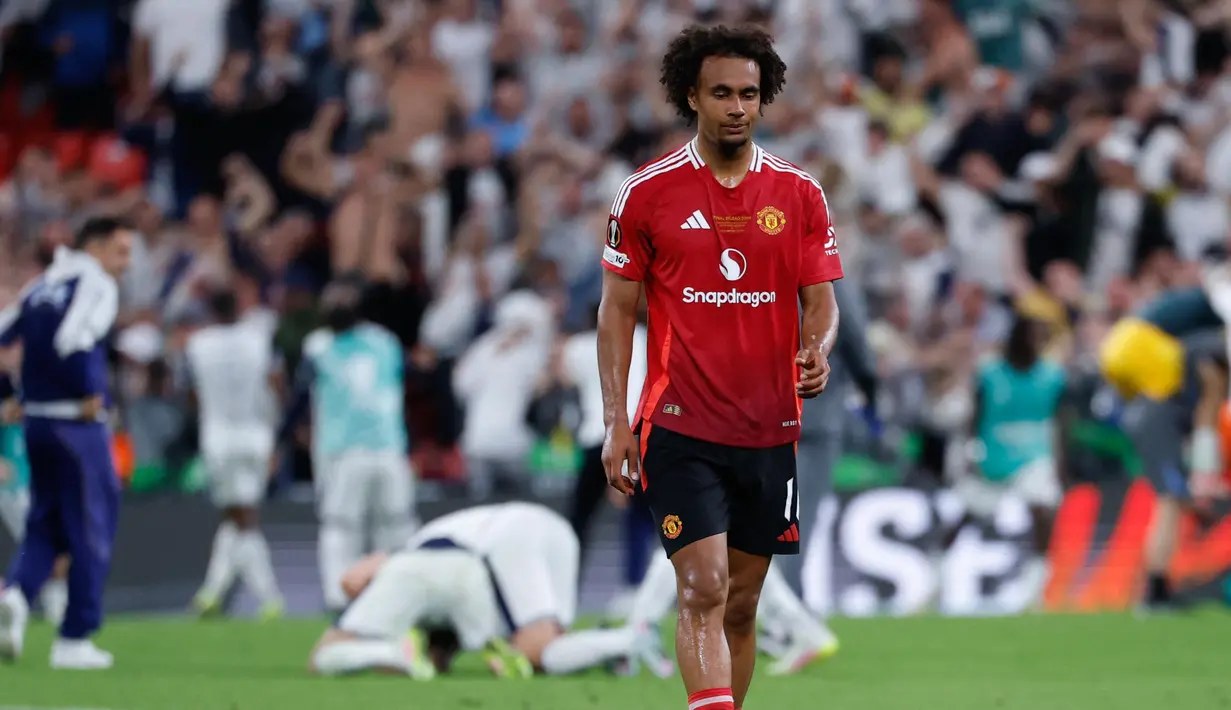 Kandas di final Liga Europa membuat Setan Merah dipastikan gagal lolos ke Liga Champions musim depan. (Thomas COEX/AFP)