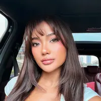 Intip pesona menawan Marion Jola dengan poni baru (@lalamarionmj)