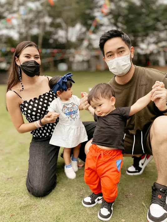 Syahnaz Sadiqah dan Jeje Govinda (Instagram/syahnazs)