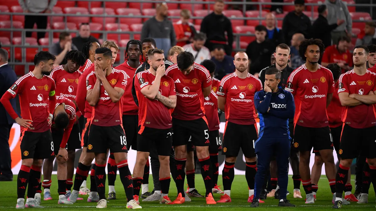 Gagal Juara Liga Europa, Luka Manchester United Bertambah