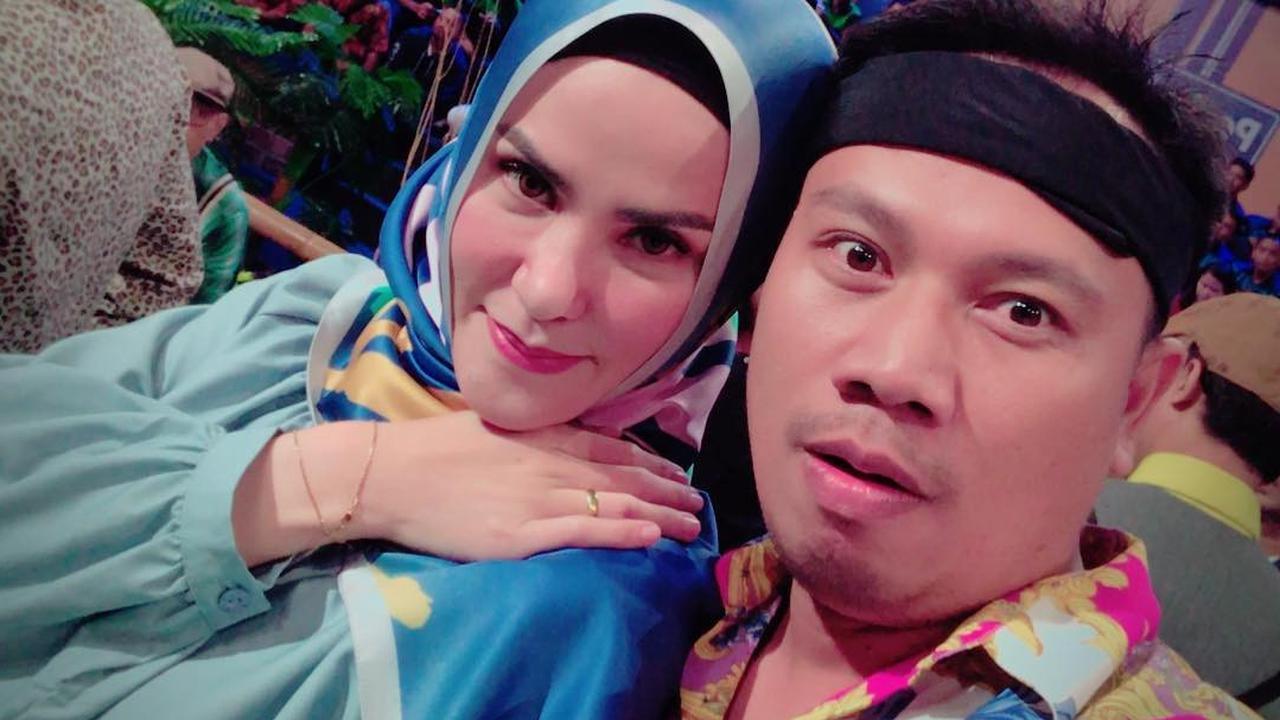 [Bintang] Vicky Prasetyo dan Angel Lelga