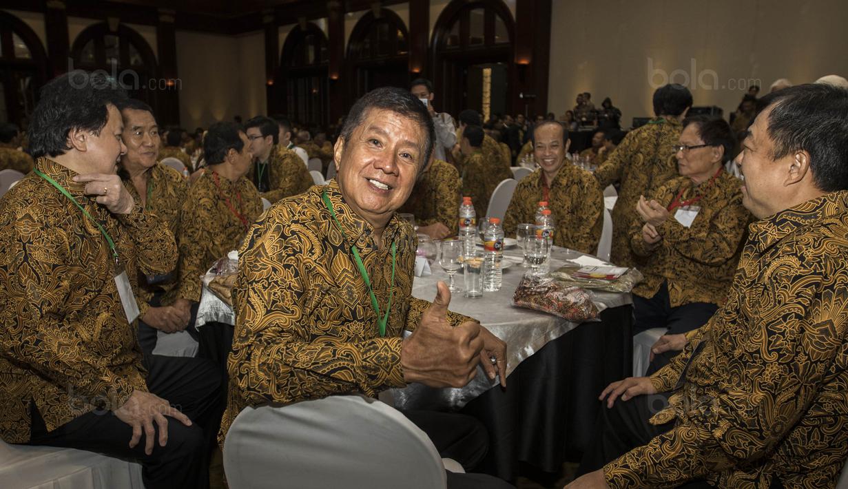 Legenda bulutangkis Indonesia, Rudi Hartono, saat menghadiri Anugerah Leganda Olahraga di Hotel Bidakara, Jakarta, Rabu (13/12/2017). Sebanyak 286 atlet masing-masing mendapatkan 40 juta rupiah. (Bola.com/Vitalis Yogi Trisna)