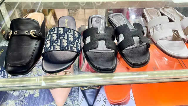 Sepatu KW
