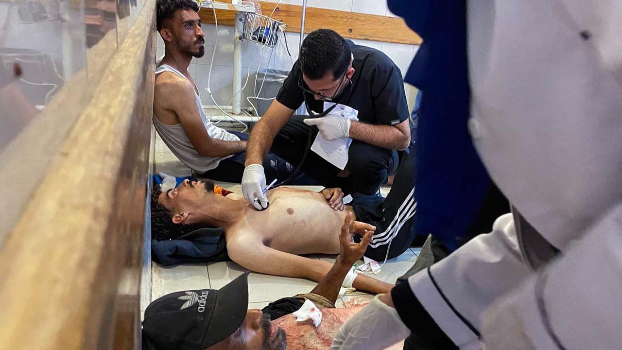 FOTO: Kekejian Israel, Sedikitnya 63 Warga Gaza tewas Ditembak Saat Menunggu Truk Bahan Makanan