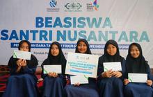 Trivia: 125 Santri Yatim-Duafa Terima Beasiswa, NU Care-LAZISNU Salurkan Bantuan Spesial Hari Santri 2025