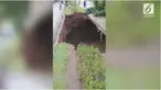 Jalan lingkar selatan Cilegon amblas 5 meter. Akses dari Anyer ke Cilegon lumpuh.