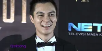 Aktor tampan Baim Wong turut menghadiri malam puncak Festival Film Indonesia (FFI) 2015 dan mengaku mendapatkan nominasi jomblo terbaik. Meski datang seorang diri, Baim Wong mengungkapkan dirinya sudah memiliki kekasih dan akan menikah pada tahun 201...
