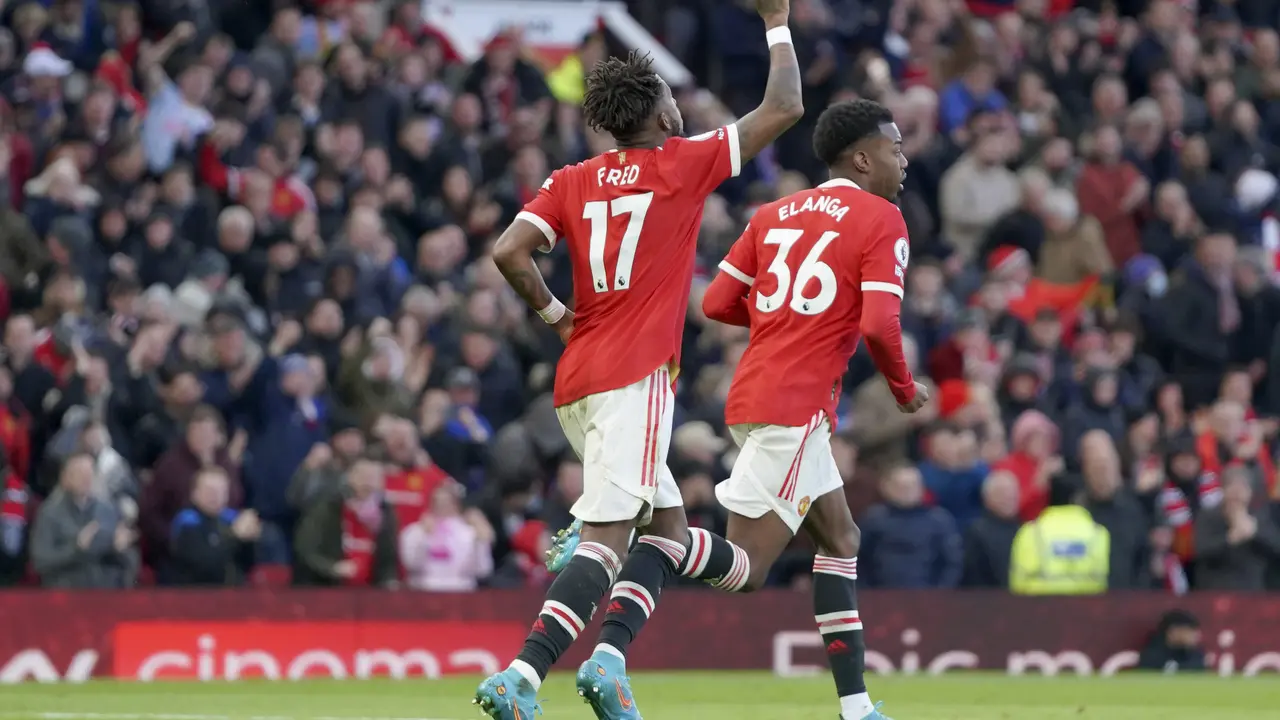 Fred - Manchester United - Liga Inggris - 2 April 2022