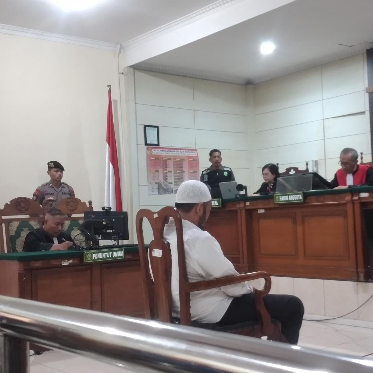 sidang vonis aipda robig