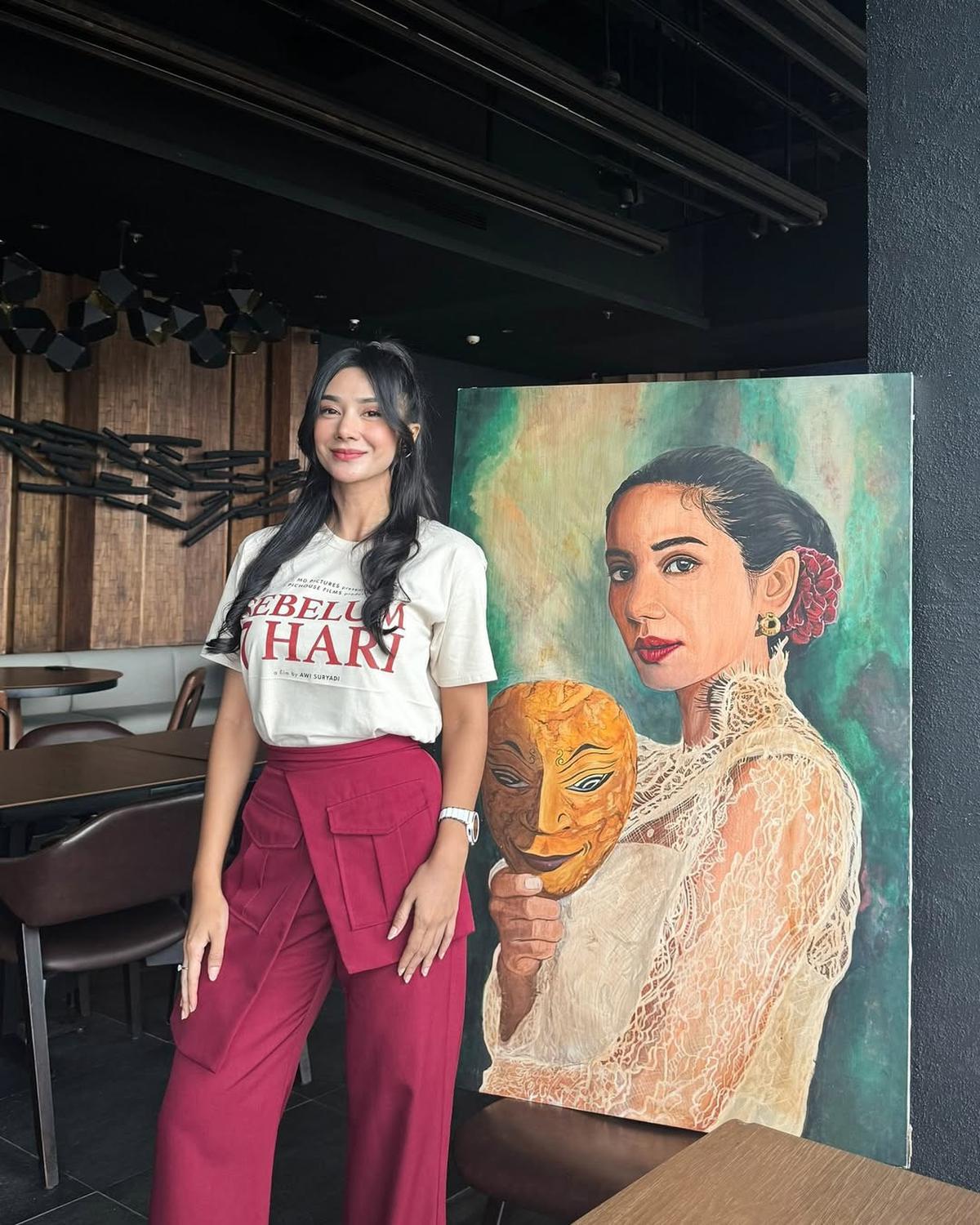 Potret Fanny Ghassani dengan Makeup Natural, Flawless dan Makin Cantik