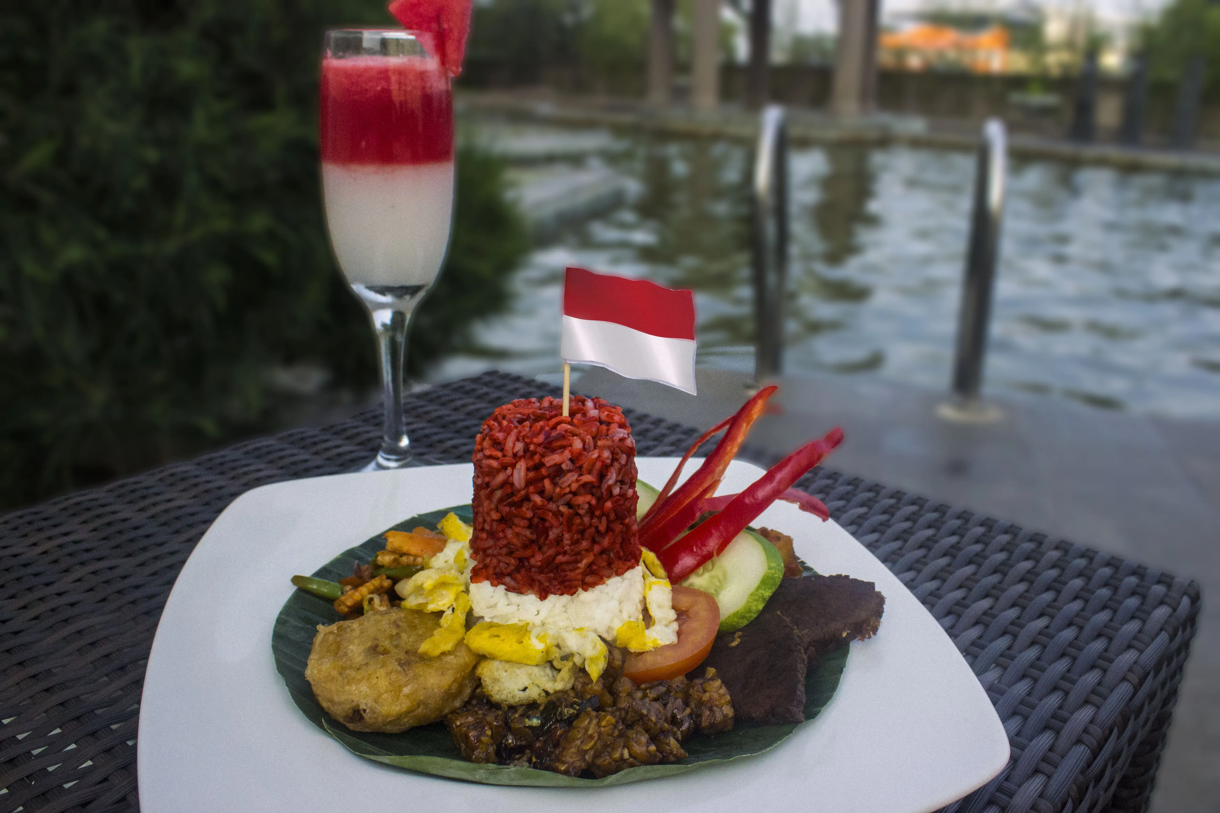 Sajian menu spesial Hari Kemerdekaan dari Best Western Plus Kemayoran Hotel Jakarta (Foto: Dok. Best Western Plus Kemayoran Hotel)