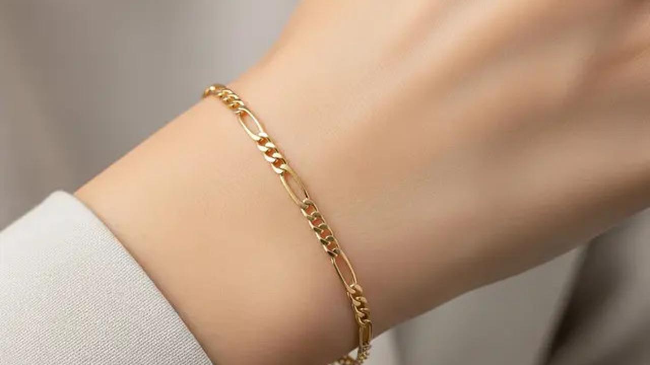 8 Model Gelang Rantai 2 Gram Polos yang Kecil tapi Berkilau Cantik