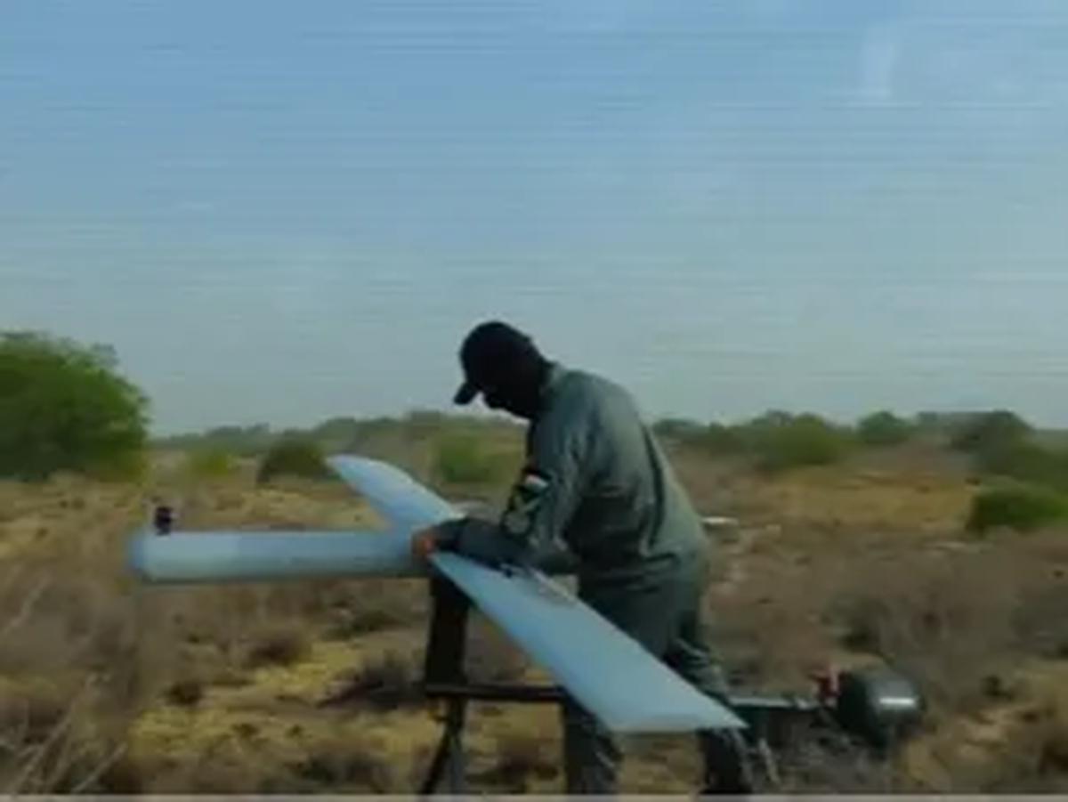 <b>Zouari</b>