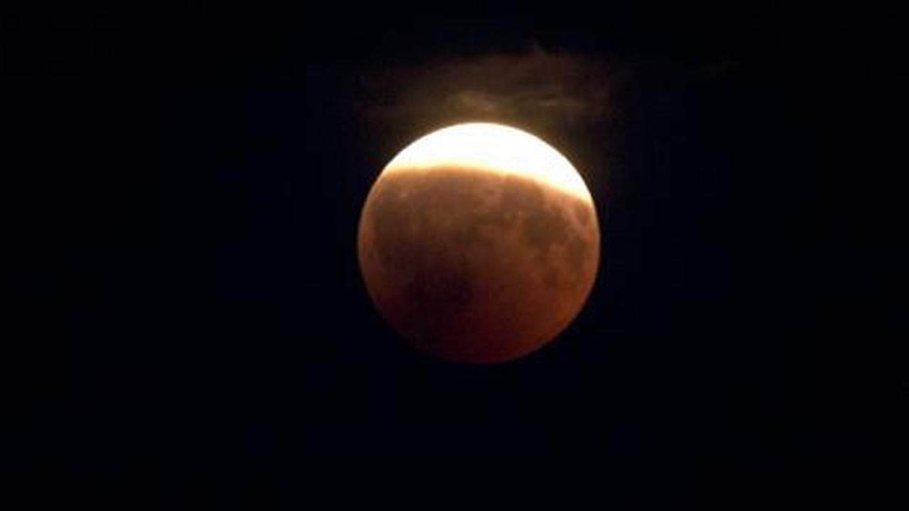 Duh! Indonesia tidak kebagian tontonan Strawberry Moon, Juni ini