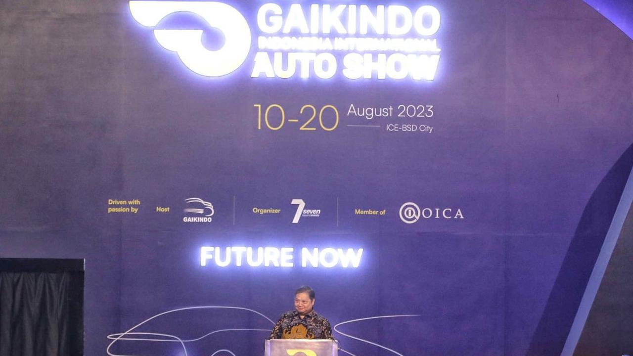 Pada acara itu, Menteri Koordinator Bidang Perekonomian Airlangga Hartarto menyempatkan memberikan sambutan pada pameran GIIAS 2023.