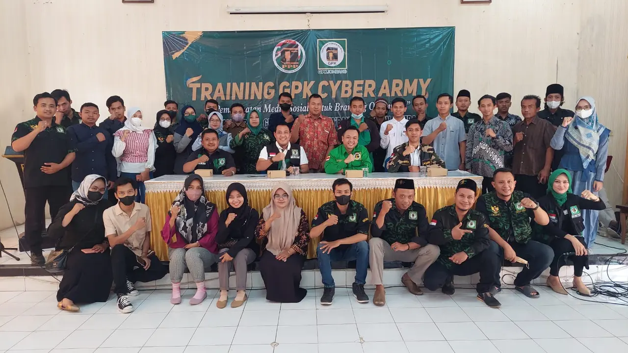 GPK memberikan pelatihan khusus Cyber Army terhadap kader-kader akar rumput tingkat anak cabang di Jombang. (Istimewa).