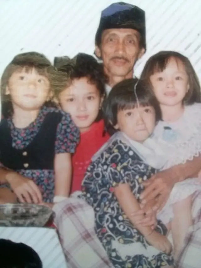 Genap Berusia 41 Tahun, Ini 5 Potret Masa Kecil Mulan Jameela