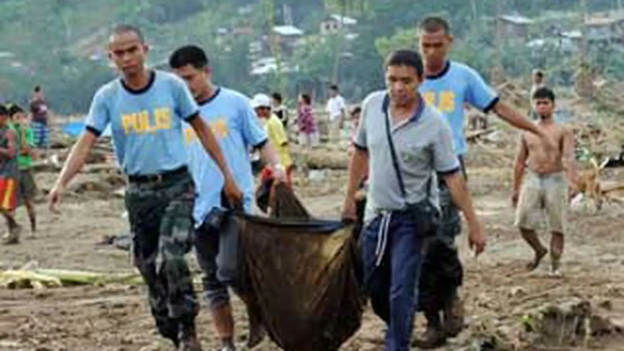 120807cbanjir-fpilpina.jpg