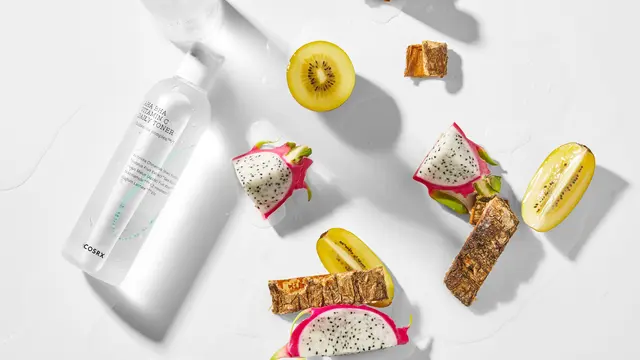 Refresh AHA/BHA Vitamin C Daily Toner