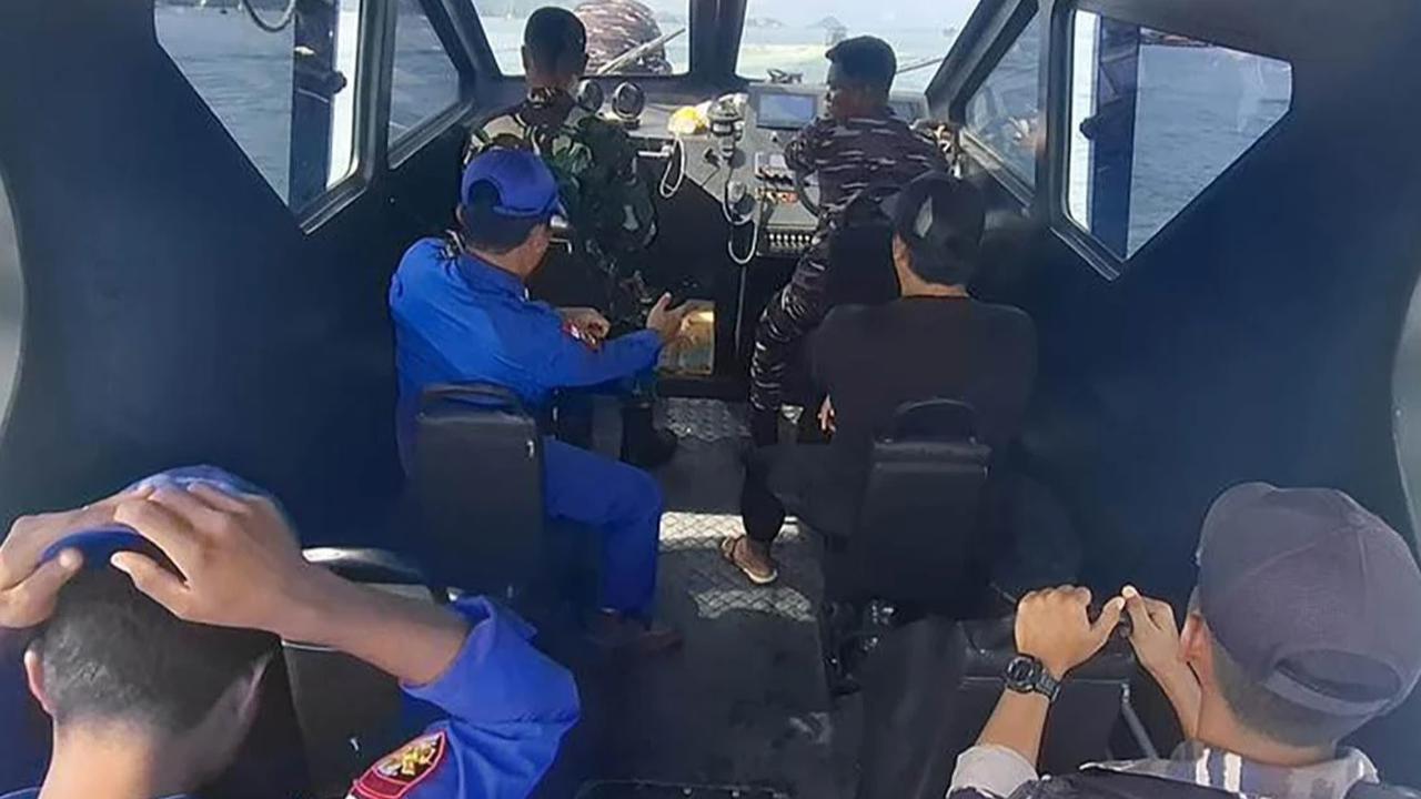 FOTO: Satu Korban Kecelakaan Kapal di Perairan Pulau Padar Ditemukan
