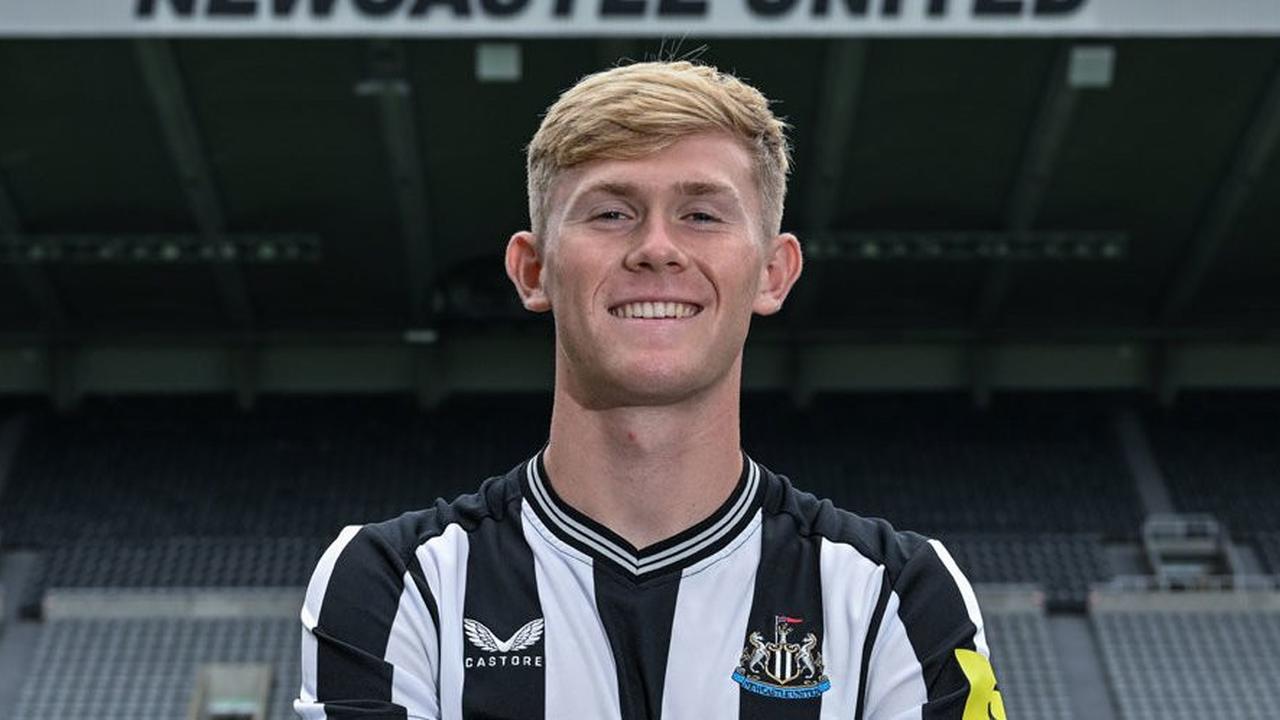 7 Kandidat Pengganti Andy Robertson di Liverpool: Termasuk Bek dari Newcastle dan AC Milan