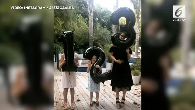 Umumkan Kehamilan Anak Ketiga, Jessica Alba Lakukan Ini 