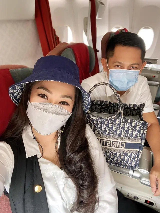 [Fimela] Fitri Carlina dan Hendra Sumendap