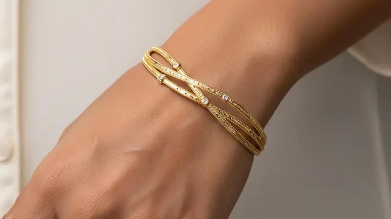 Gelang Berapa Gram yang Cocok untuk Wanita Usia 30-an? Panduan Lengkap Memilih Demi Penampilan Terbaik
