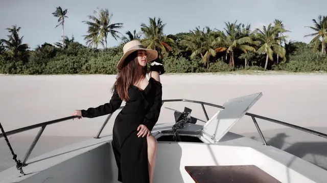 [Bintang] Nikita Willy