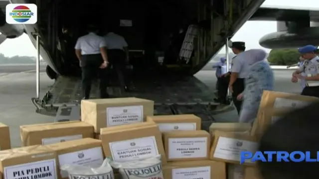 Pasukan khusus TNI AU kirimkan bantuan untuk korban gempa Lombok berupa makanan yang dikirim menggunakan pesawat boeing.