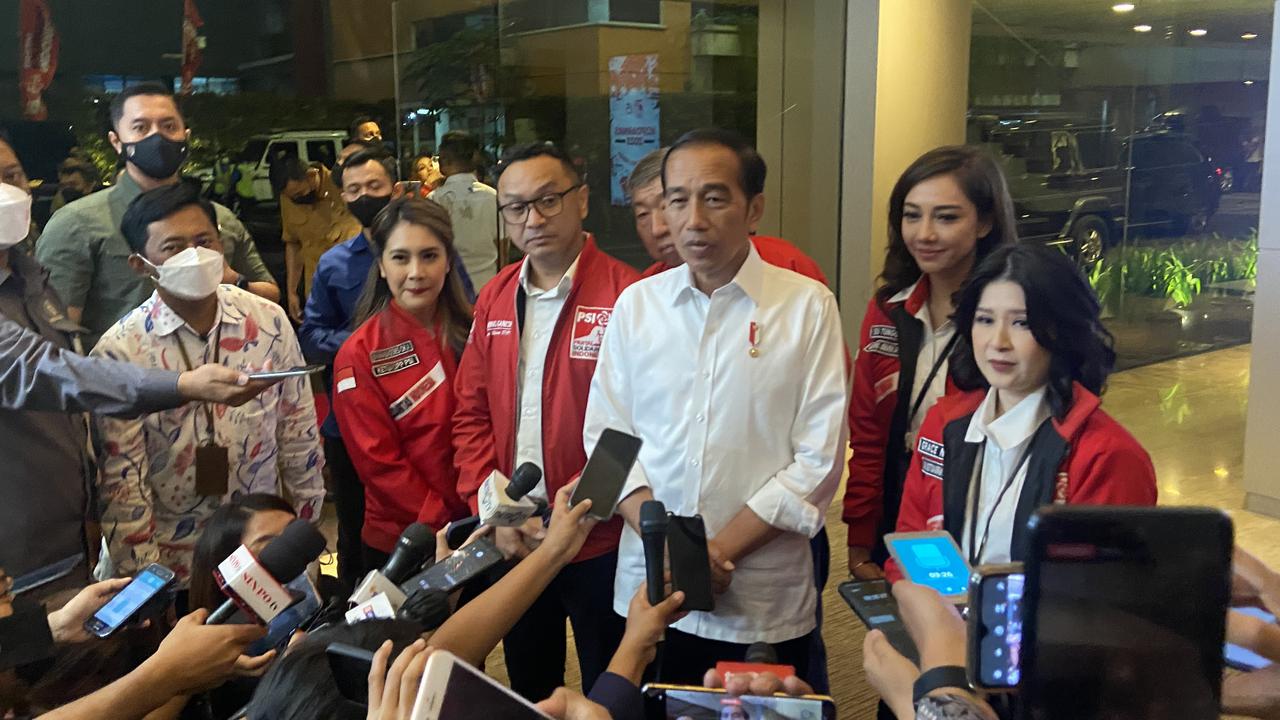VIDEO: Misteri Terjawab! Perintah Jokowi ke Ajudan Cari Bukti Usai Roy Suryo Dkk Kopdar 26 Maret