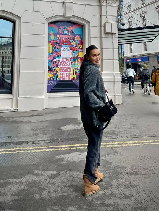 [Instagram/sophia_latjuba88]