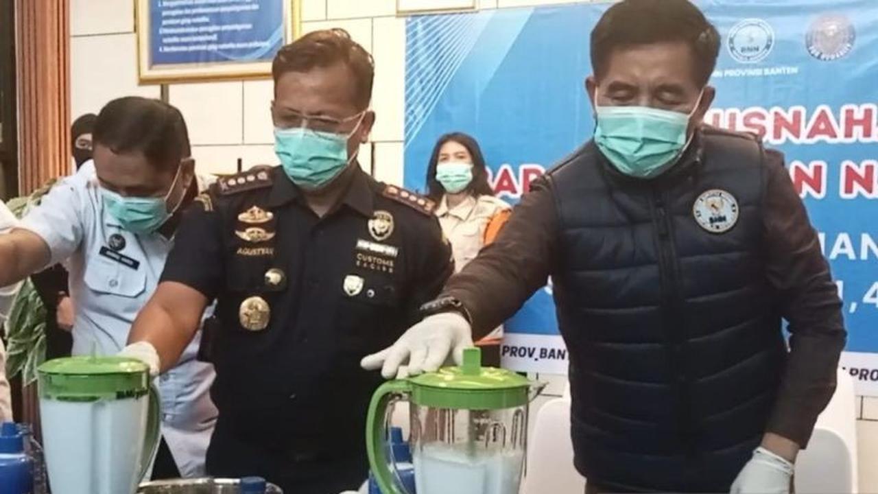 BNNP Banten Musnahkan 4,3 Kg Sabu Jaringan Antarprovinsi, Dua Pelaku Terancam Hukuman Mati