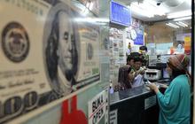 Menengok dampak ambruknya Rupiah sentuh level Rp 14.818 per USD